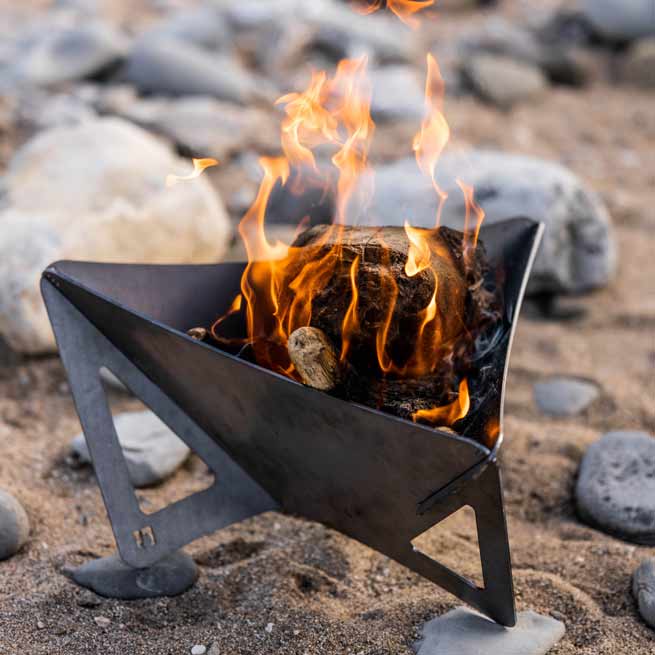 Arada Delta Fire Pit (Small)