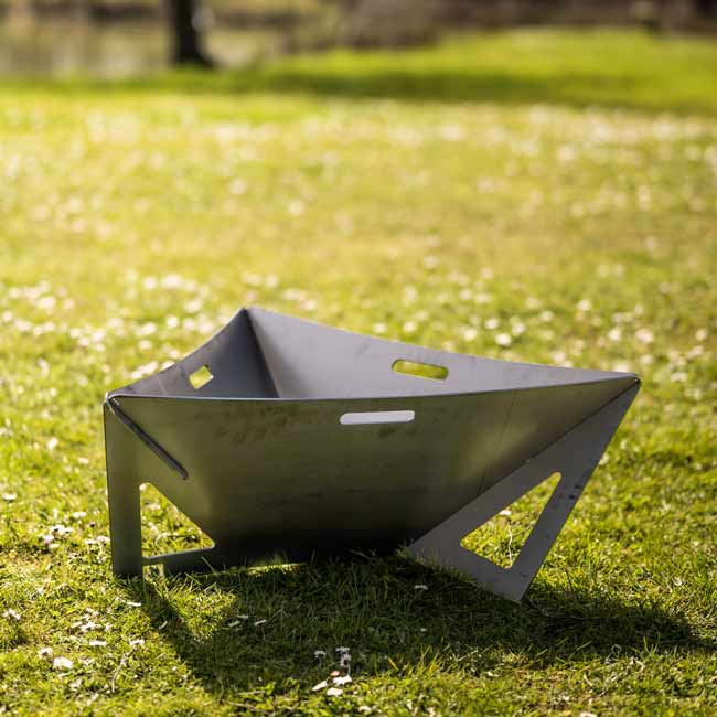 Arada Delta Fire Pit (Large)