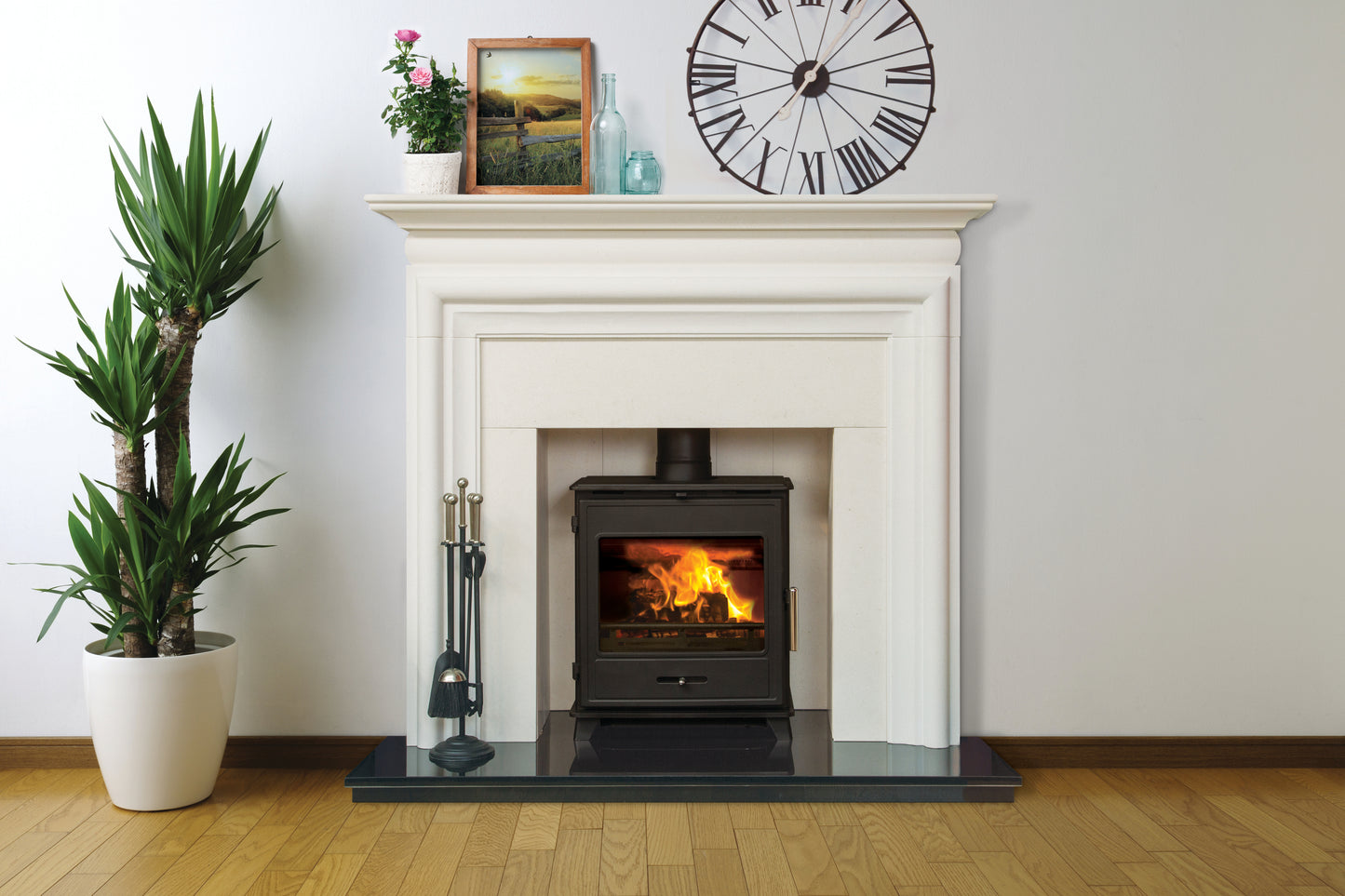 Pevex Bucklesham 40FS cast iron wood-burning stove with door and top plate