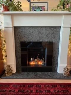 Gazco Riva2 400 with Icon XS Front