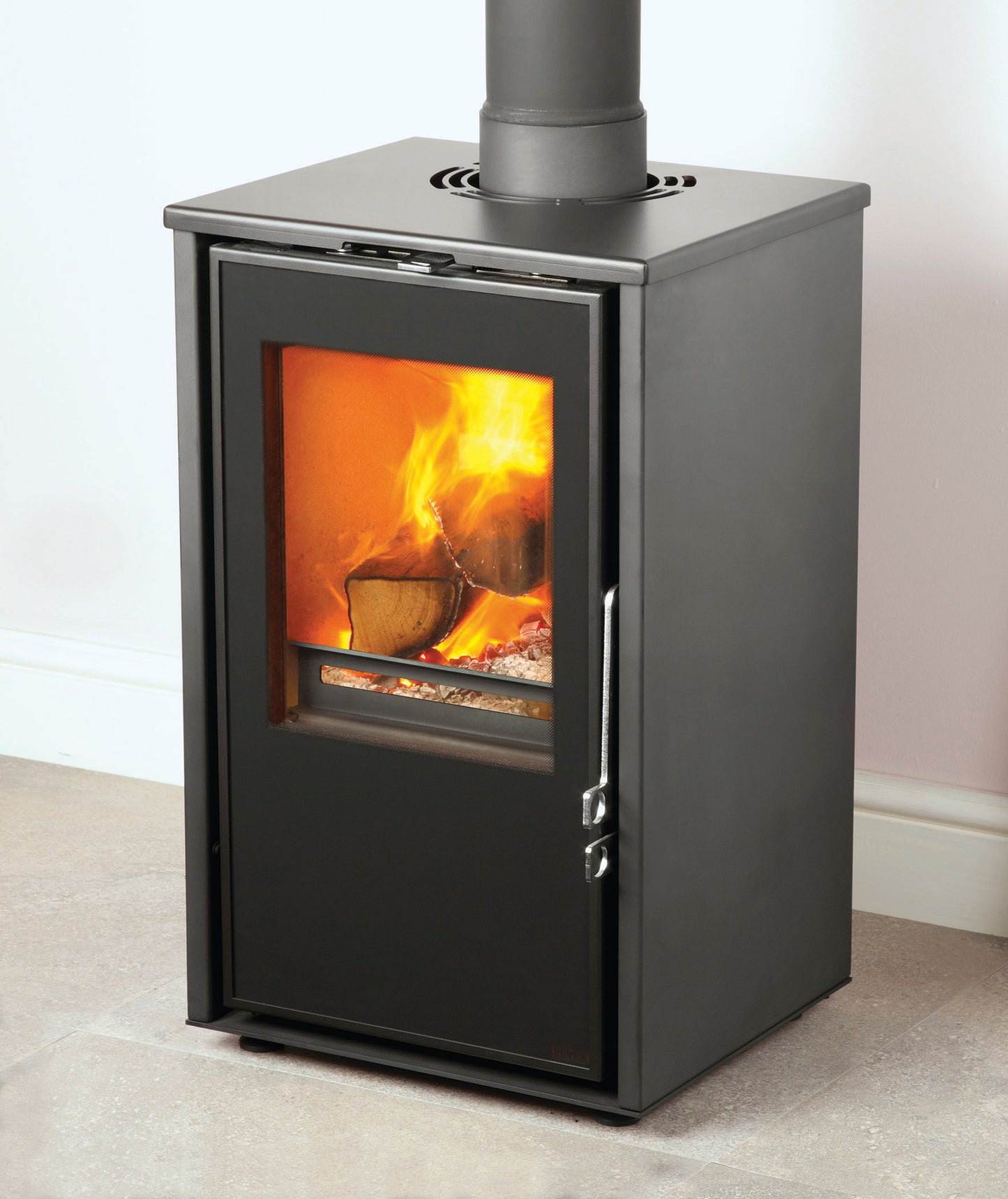 Pevex Serenity 40FW inset convector stove with black frame and glass door