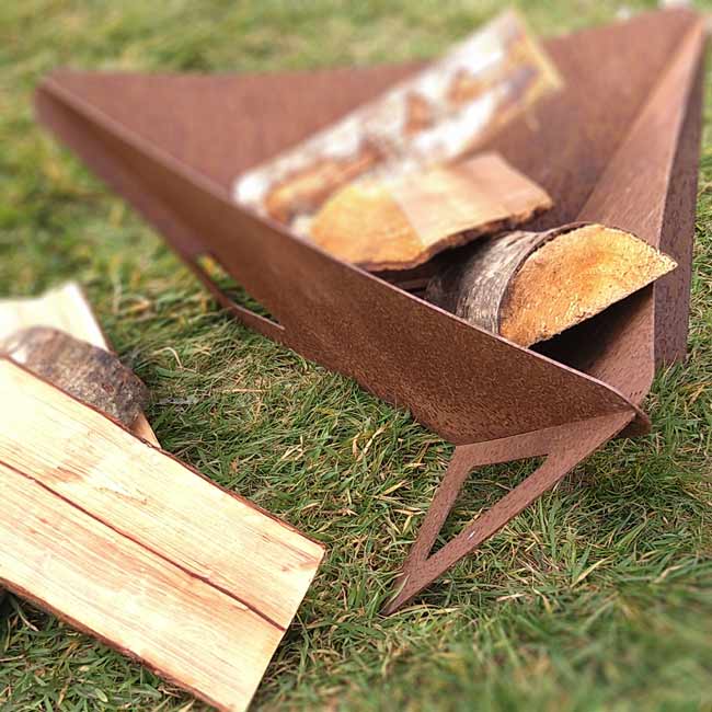 Arada Delta Fire Pit (Small)
