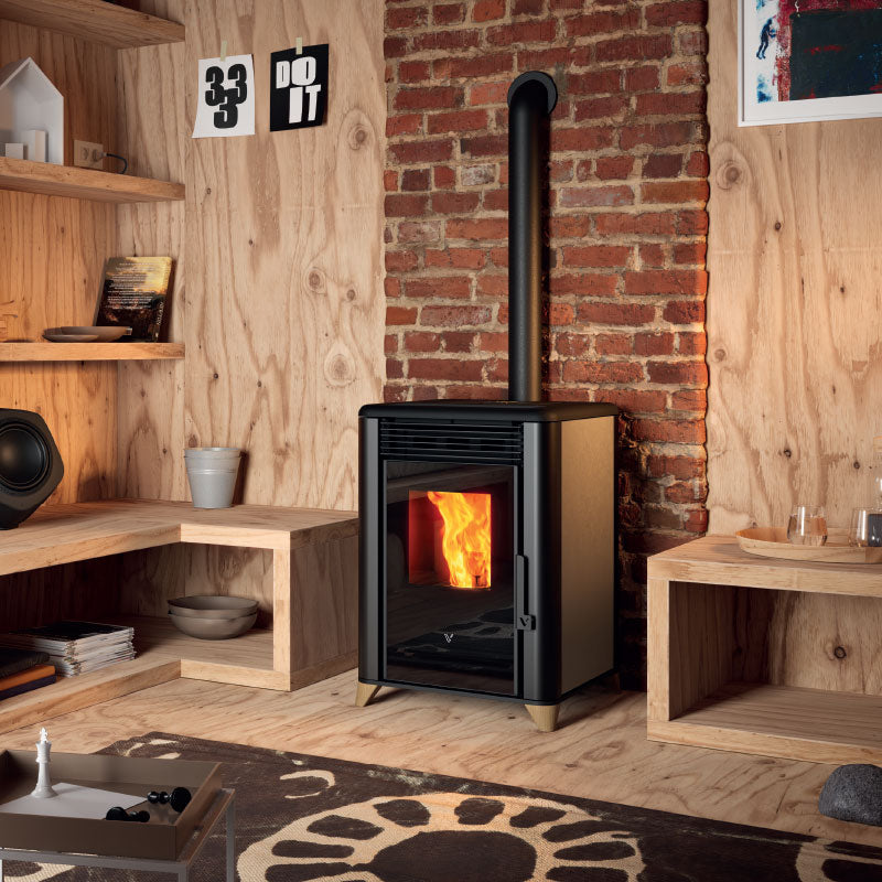 Henley Stoves Elly Eco 2.5kW - 6kW wood-burning stove with cast iron door and chimney pipe