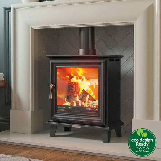 Henley Elmwood 5kW woodburning stove with black finish and glass door