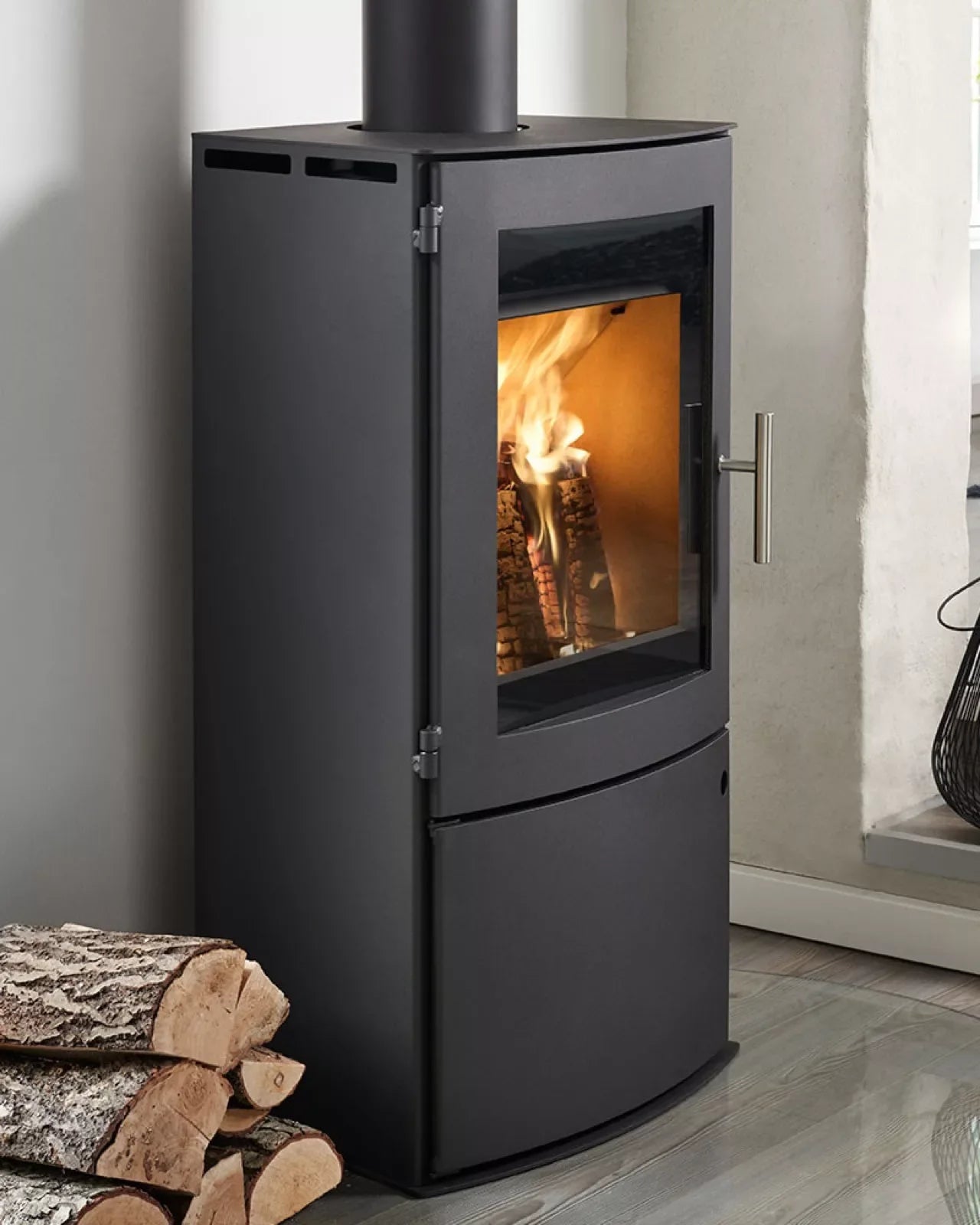 Westfire Uniq 18 Standard Wood Burning Stove with Log Door